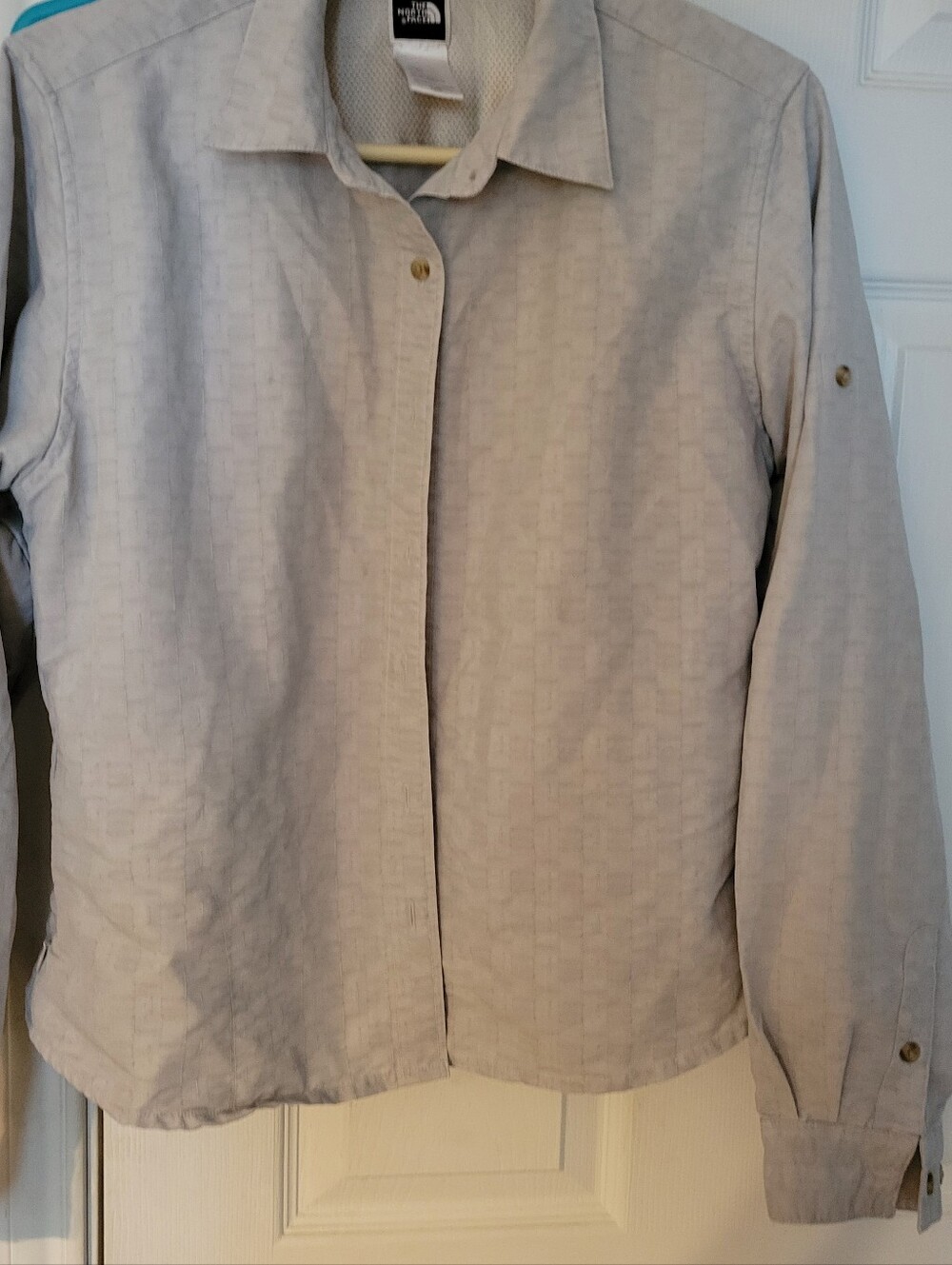 The North Face Women's Light Gray Utility Button-Up Jacket